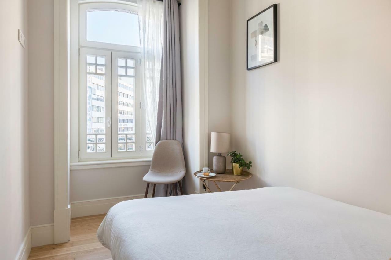 Cosy Marques De Pombal Apartment Lisbon Exterior photo